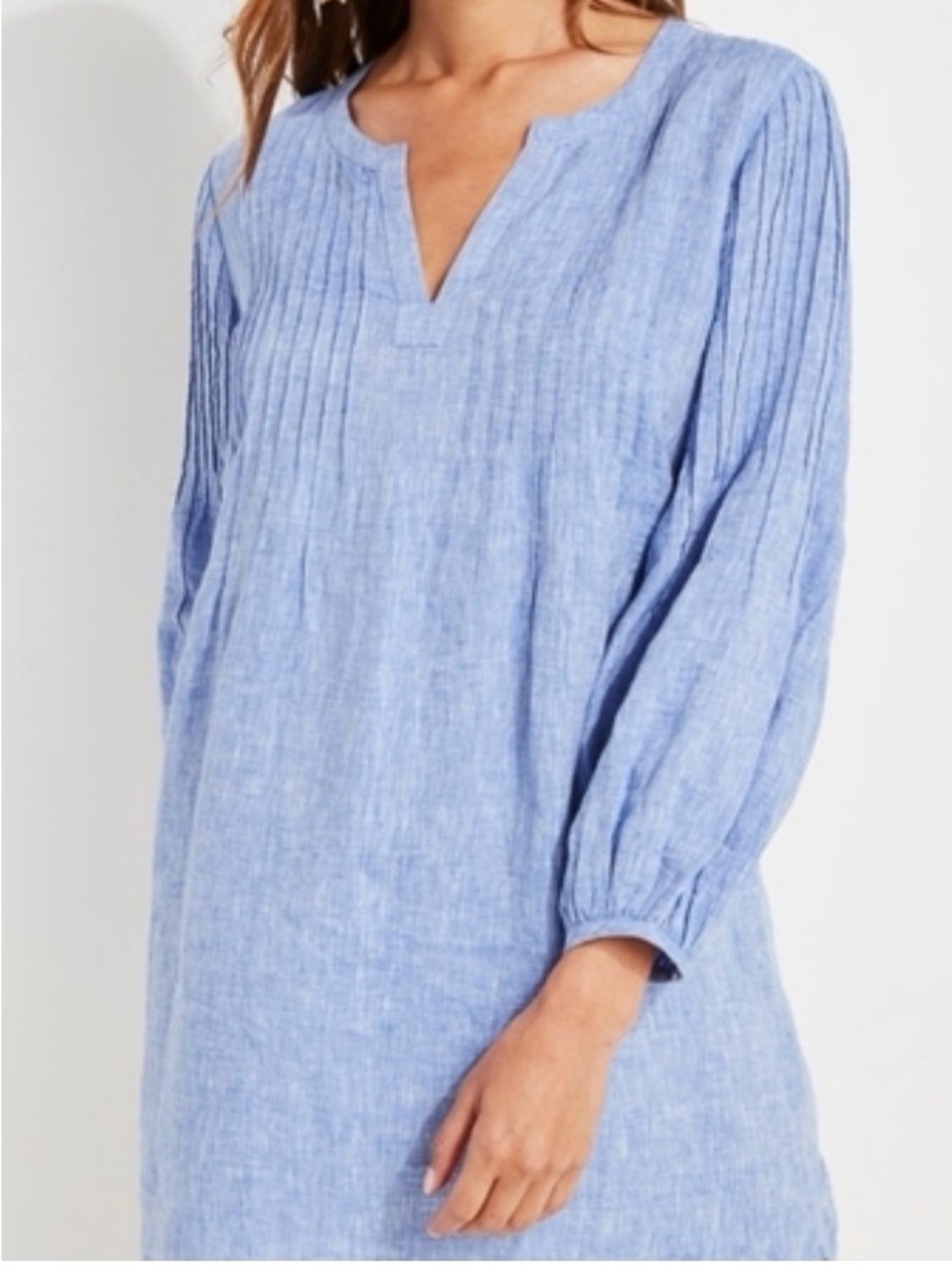 Vineyard Vines Sky Blue Pintuck Linen Tunic small